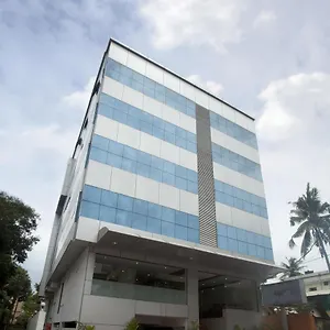 Diwans Court Hotel