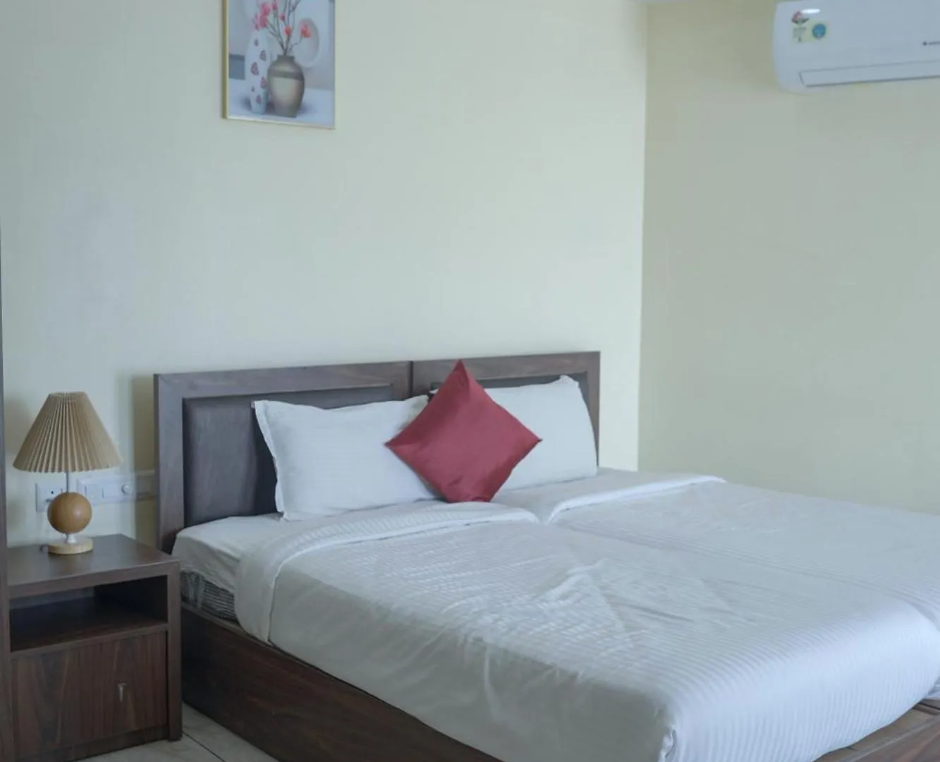 Ghala Premier Residency Hotel Kochi