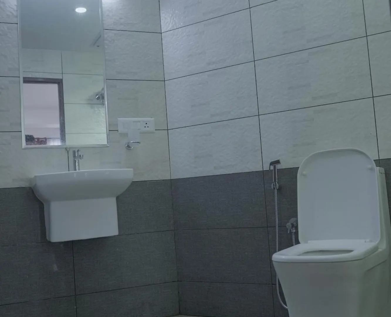 Ghala Premier Residency Hotel Kochi